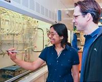Stanford scientists make renewable plastic from carbon dioxide and plants