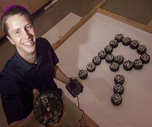 A swarm on every desktop: Robotics experts learn from public