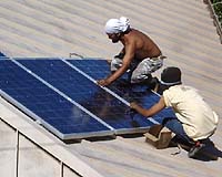Study Examines Energy Efficiency Of California Solar Homeowners