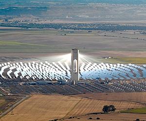 Abengoa's Solana begins commercial operation