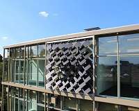 Accelerating low-carbon innovation through policy