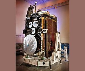 LockMart Delivers First USAF Advanced EHF Satellite