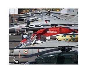 Global firms eye lucrative contracts at India air show