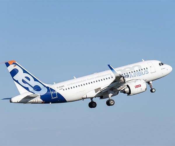 Dutch refinery to feed airlines' thirst for clean fuel