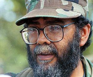 Colombia's FARC installs new leader