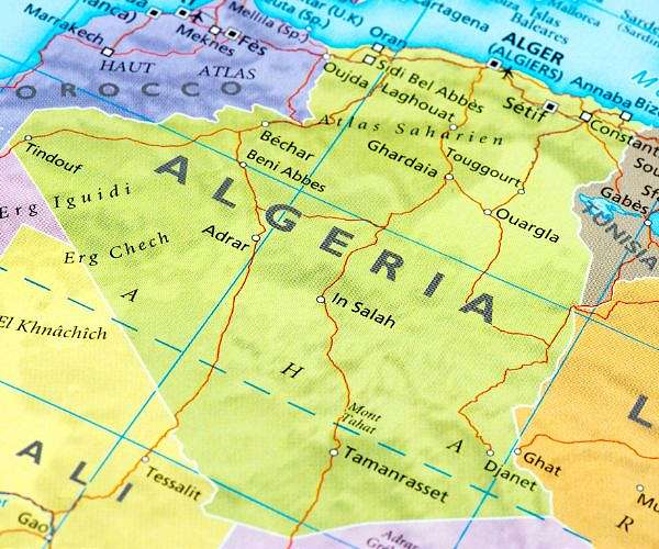 Four dead, 13 injured in Algeria landslide