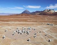 ALMA telescope sizes up Pluto's orbit