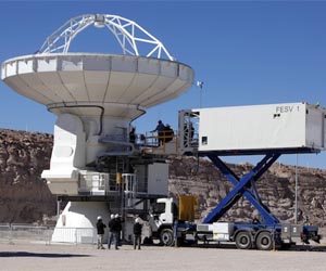 Cryogenic Catering Truck Comes to the ALMA Observatory