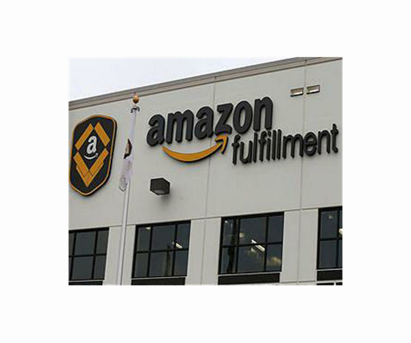 Union drive at Amazon warehouse fails after bitter campaign