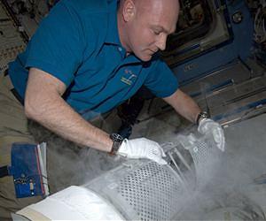 Andre wraps up six months of work on ISS