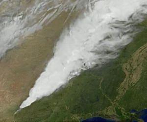 NASA Satellite Movie Shows Great Plains Tornado Outbreak from Space