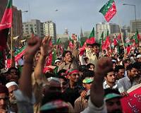 Pakistan anti-government protesters blockade parliament