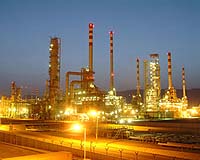 Iran Says Oil Weapon Not Excluded In Nuclear Standoff