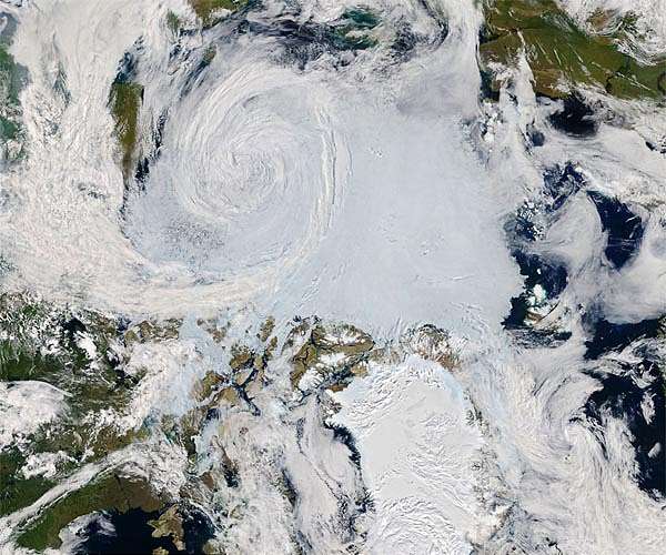 Strongest Arctic cyclone on record led to surprising loss of sea ice