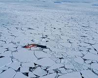 Tracking the amount of sea ice from the Greenland ice sheet