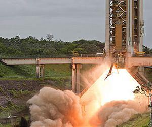 Ariane 5 booster roars into life