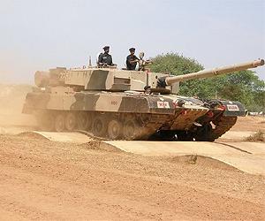 Arjun tanks to get automatic video tracker