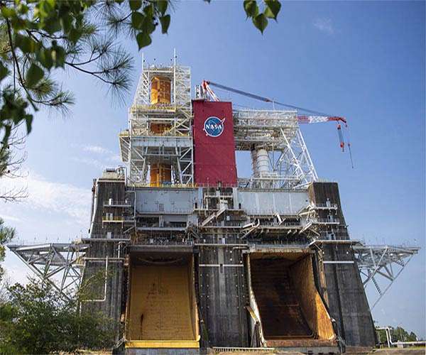 SLS team completes propellant loading of Core Stage during Green Run test