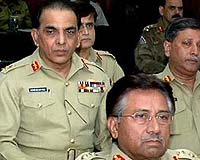 Pakistan army chief rejects world nuclear fears