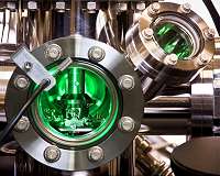 Atom probe tomography reveals chinks in iron crystals that can 'heal'