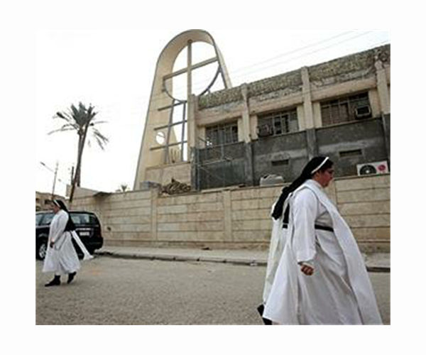 Iraq's top Christian leader reinstated as head of church