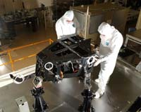 Spacewalkers install new Hubble camera