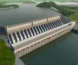Brazil protesters occupy controversial Amazon dam