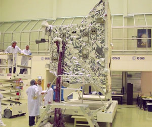 BepiColombo Planetary Orbiter and Transfer Module mated for first time