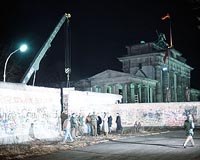 Cold War heroes remember fall of the wall