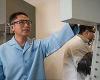 A new approach to improving lithium-sulfur batteries