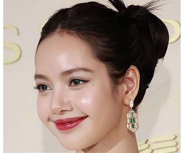 Blackpink star Lisa removed from Chinese social media after cabaret show