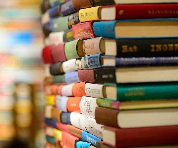 AI giant Anthropic to pay $1.5 bn over pirated books