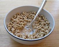 Cereal science: How scientists inverted the Cheerios effect