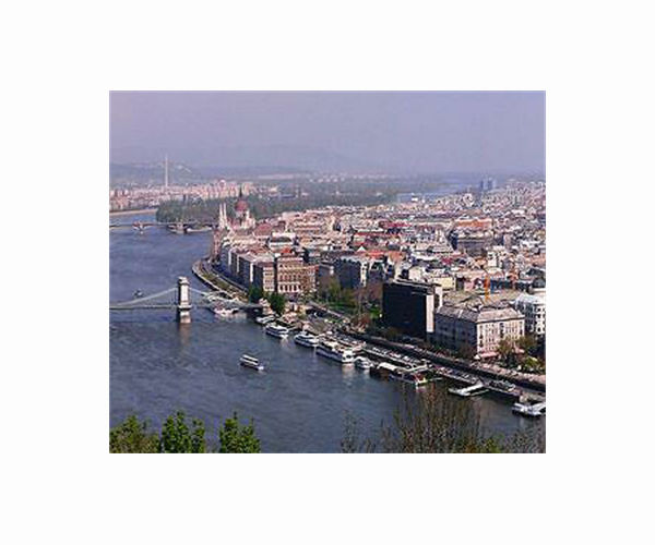 Budapest renames streets in Chinese university protest