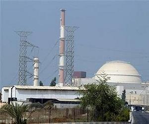 Iran nuclear push, flashpoints role has West in a bind