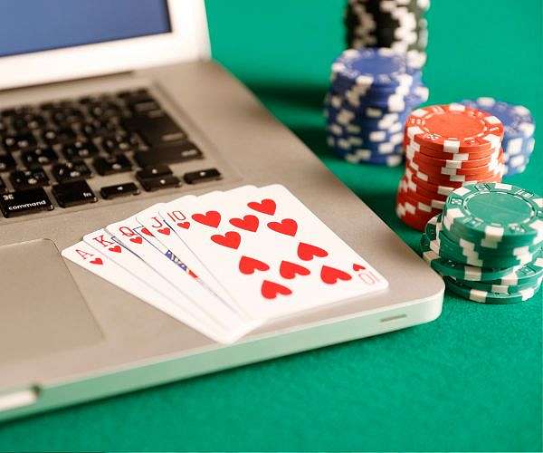 Biggest myths to debunk before playing online casino games