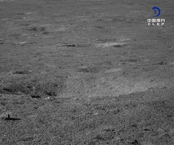 China's lunar rover travels 565.9 meters on moon's far side
