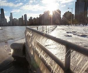 Dozens trapped in vehicles for hours as blizzard blankets US