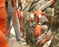 China fights to stave off disease amid miracle quake rescues