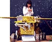 China's Recoverable Moon Rover Expected In 2017