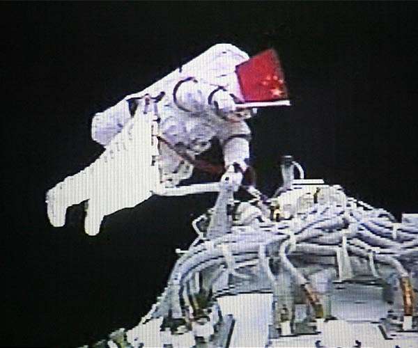 Spacewalks planned for Shenzhou missions