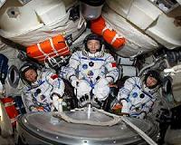 China's top astronaut goes to space camp