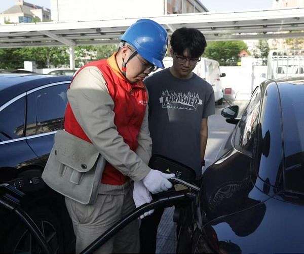 China expanding advanced EV charging stations to meet growing demand