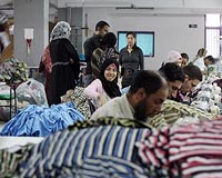 Workers feeling the heat as climate change slashes productivity: report