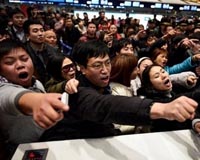 Travel bans upend Chinese lives