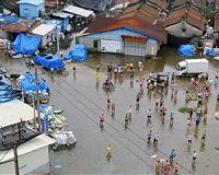 Floods, landslides kill 37 in Vietnam, scores missing