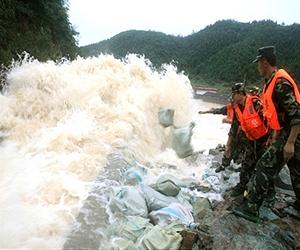 Floods add to China's geological disasters