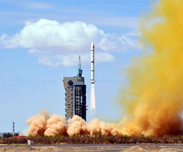 China launches new mapping satellites to enhance radar imaging network