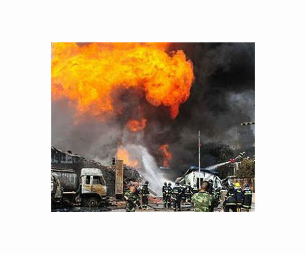 Bomb blast attack in south China kills four