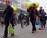 Migrant worker unemployment in China rising: govt survey